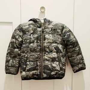 Under Armour UA Reversible Camo Pronto Puffer Jacket, Marine Green, Boys 2T